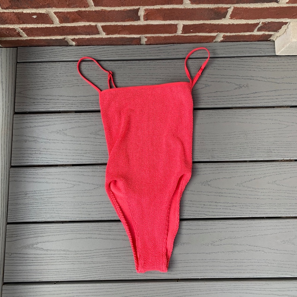 bond-eye Low Palace One Piece Swimsuit